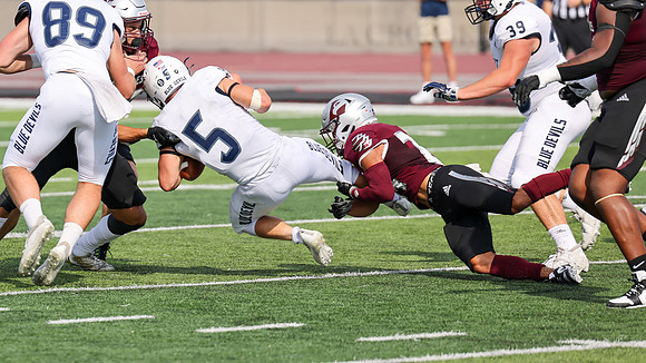 24 Brennan Goralski (20)