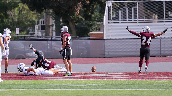25 Aaron Schmitz (44)