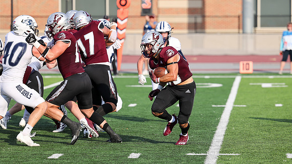 30 Gabe Lynch  (25)