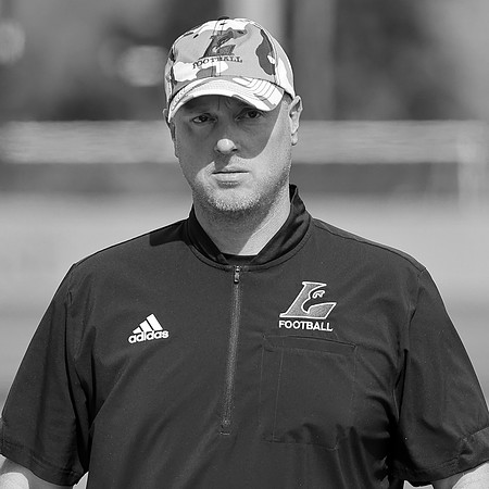 Coach Michael McGuire (4)