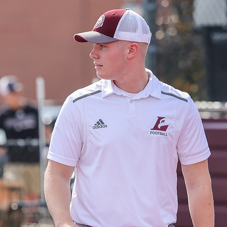 Coach Alex Stumpner (8)