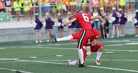9-2-22 VARSITY vs. Waunakee (38)