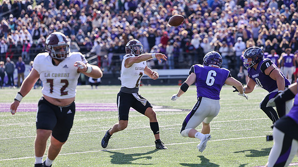 EAGLES vs. UW Whitewater GAME PHOTOS 10-7-23 (garveyimages)    (193)