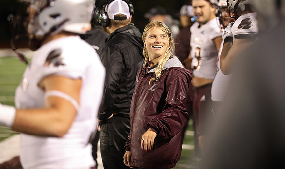 COACH Kelly Cline   (11)