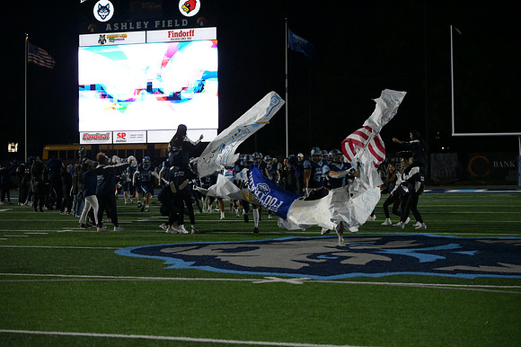 10-15-22 West Football vs. Oregon  (40)