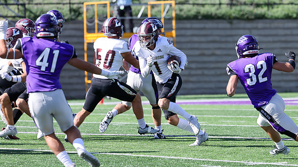 1 Tyler Bowman  (9)