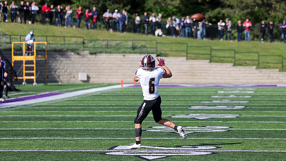 6 Zach Watson (15)