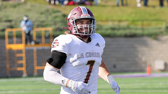 7 Adam Quam  (23)