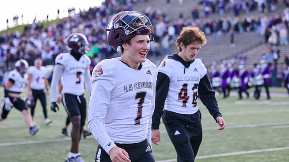 7 Zach Weir (8)