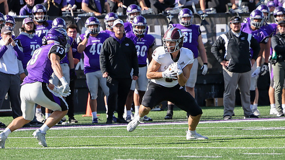 8 Ryan Bartol (33)