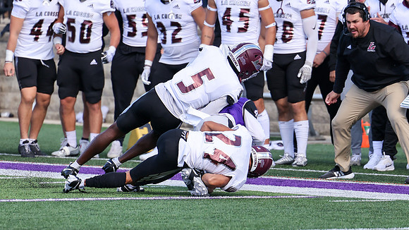 24 Brennan Goralski (20)