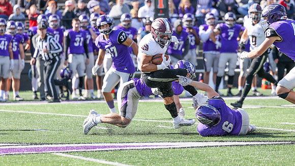 30 Gabe Lynch (23)