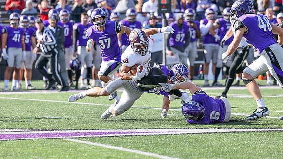 30 Gabe Lynch (24)
