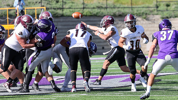 30 Gabe Lynch (28)