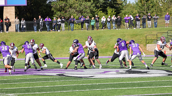 30 Gabe Lynch (31)