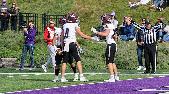 30 Gabe Lynch (41)