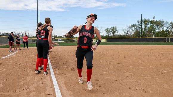 2 McKenna Gross (10)
