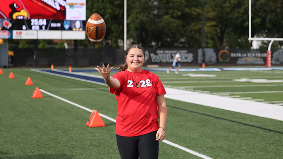 Manager Audra Lobenstein (6)