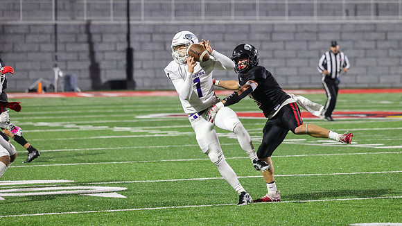 10-13-23 Stoughton VARSITY vs. Sun Prairie East  (28)