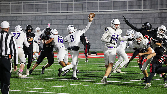 10-13-23 Stoughton VARSITY vs. Sun Prairie East  (51)