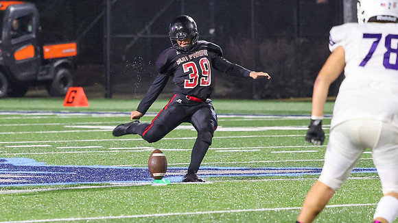 39 Zachary Larson (2)