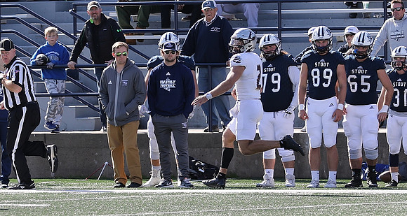 10-8-22 vs. UW Stout  (153)