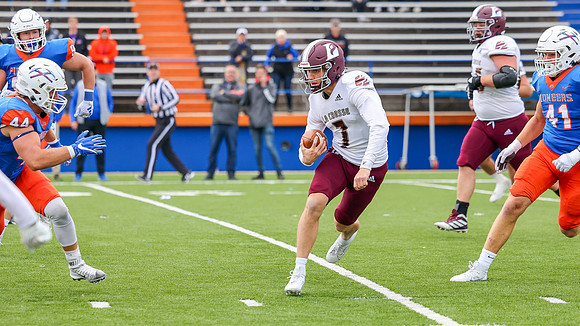 7 Zach Weir  (5)
