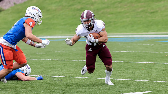 30 Gabe Lynch  (7)