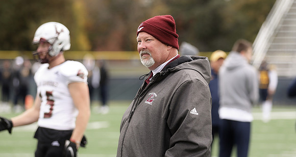 Coach Jon Larson  (1)