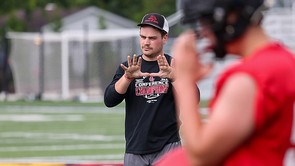 Coach Ty Hamilton (4)