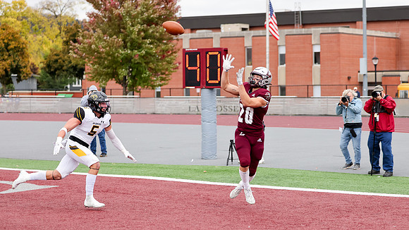 10-21-23 EAGLES vs. UW Oshkosh  (55)