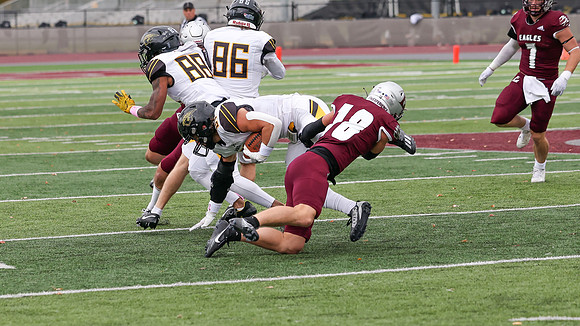 10-21-23 EAGLES vs. UW Oshkosh  (68)