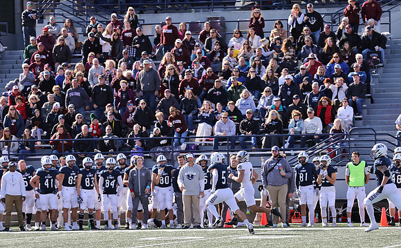 10-8-22 vs. UW Stout  (151)