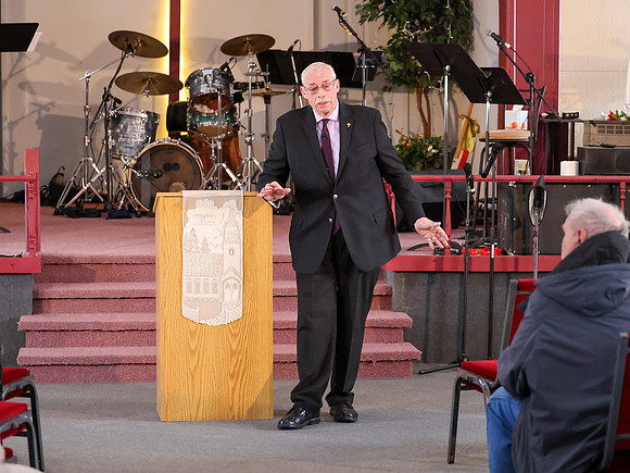 PASTOR KEN (2)