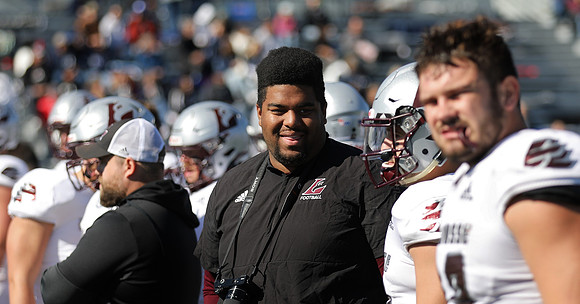 Coach Keric Jackson (5)