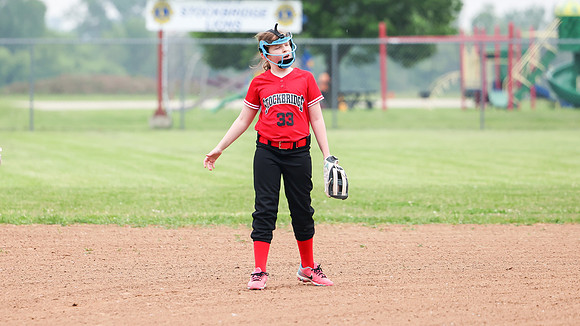 6-10-25 Ariella Softball Game (3)
