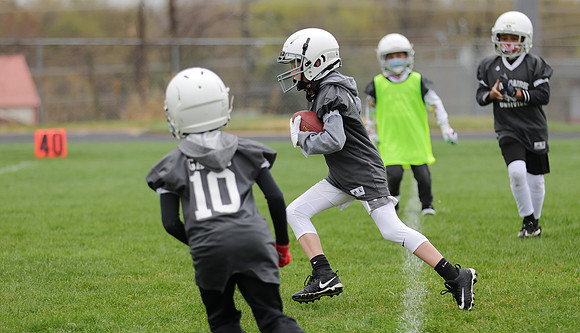 4-11-21 4th Grade A vs. 4th Grade B  (17)
