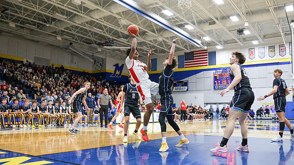 3-13-25 Sectional Semifinal vs. Kettle Moraine (31)