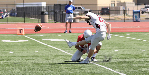 3 UWL 2018 Pre Season Scrmmage vs. U of Dubuque  (189)