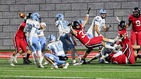 VARSITY vs. Monona Grove Level 2 Playoff 10-27-23  (72)