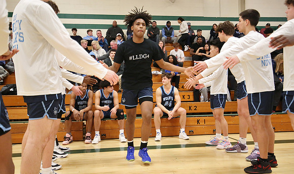 2-25-23 VARSITY vs. Madison Memorial 2OT  (8)