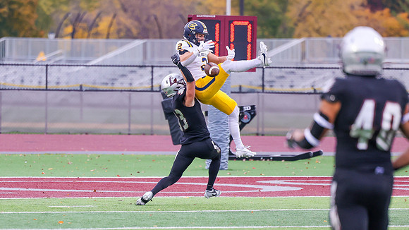 EAGLES vs. UW Eau Claire  10-28-23 (45)