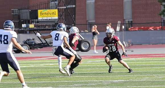 28 Tyler Stubbendick  (1)