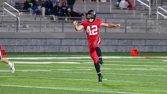 42 Brady Melum (14)