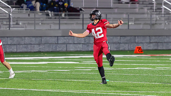 42 Brady Melum (13)