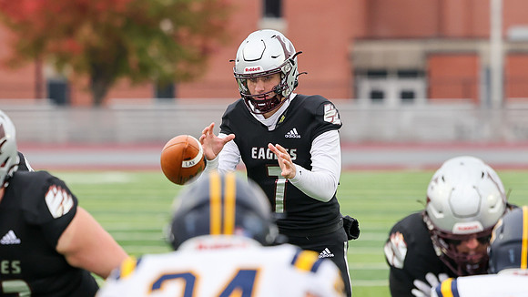 7 Zach Weir  (2)