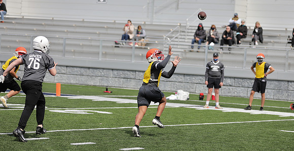 4-25-21 8th Grade Kennedy vs. 8th Grade White  (9)