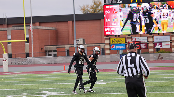 81 Evan Richmond  (9)