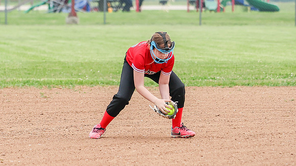 6-10-25 Ariella Softball Game (27)