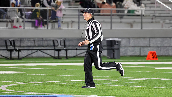 10-27-23 Jerry Lang and Crew at Sun Praire vs. Monona Grove Level 2 Playoff Football Game  (85)